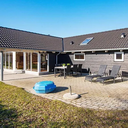 Tatil Evi Five-bedroom In 2 Ebeltoft