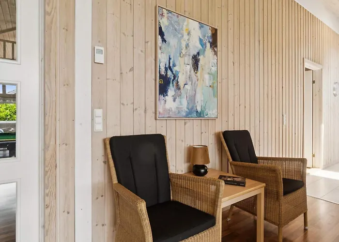 Holiday home 14 Person In *