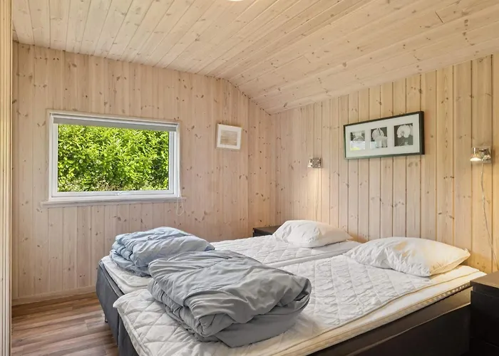 Holiday home 14 Person In *